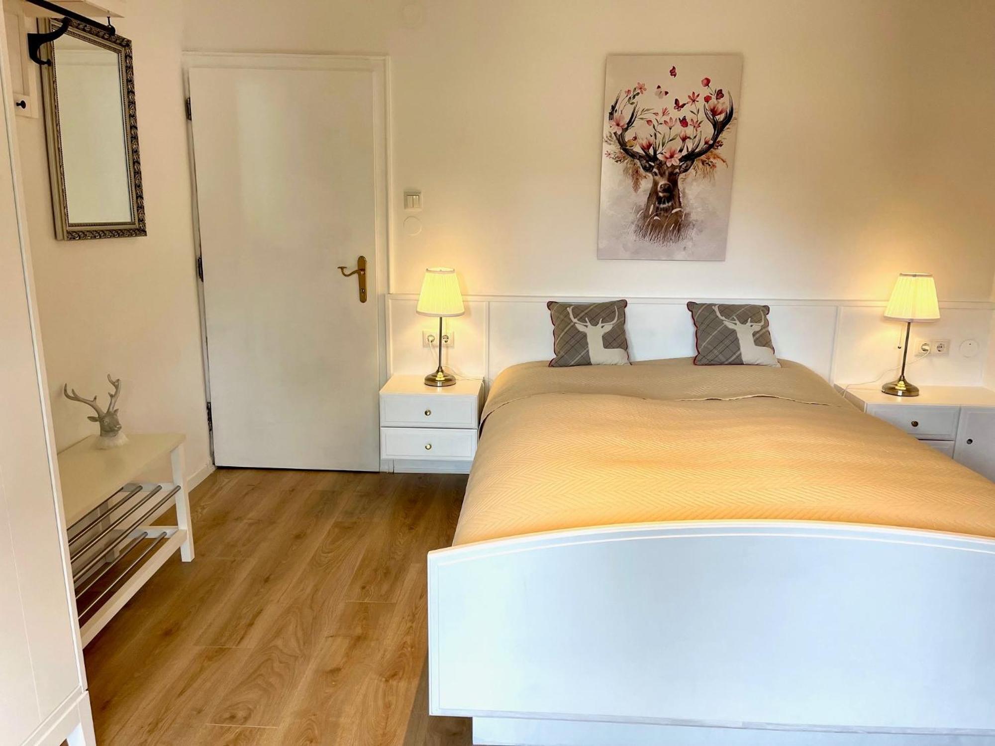 באד הופגסטין Gastuna Suites מראה חיצוני תמונה