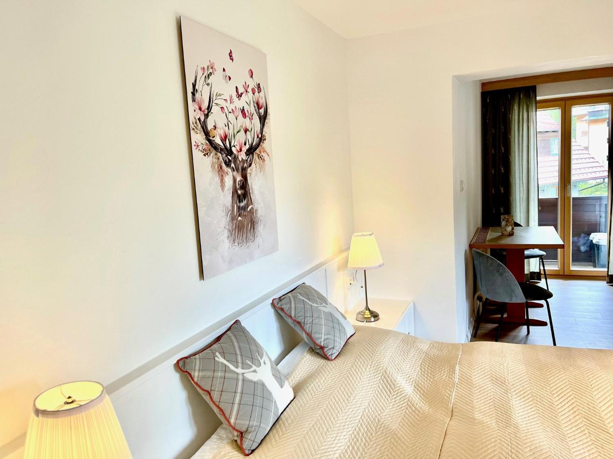 באד הופגסטין Gastuna Suites מראה חיצוני תמונה