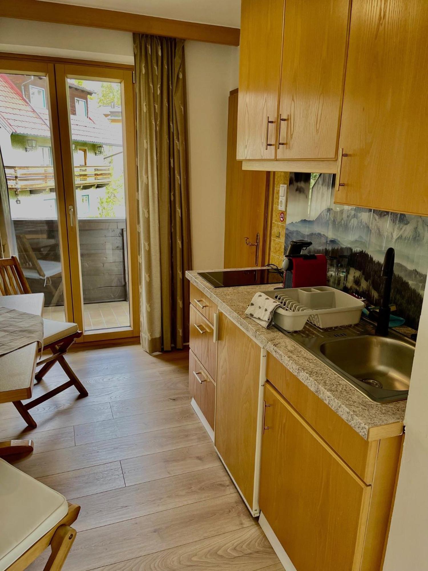 באד הופגסטין Gastuna Suites מראה חיצוני תמונה